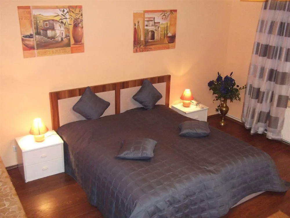 Hotel Gruene Tanne Hamburgo
