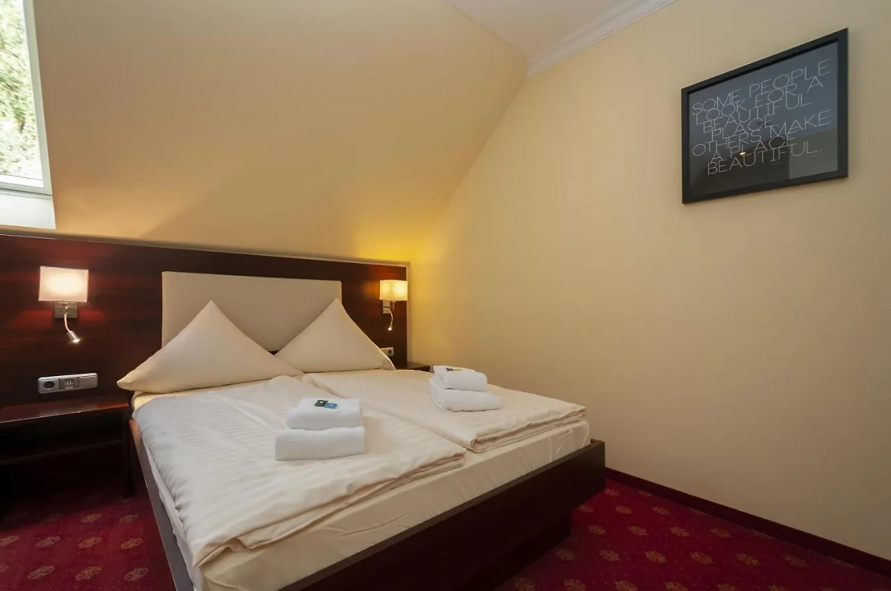 Hotel Gruene Tanne Hamburgo