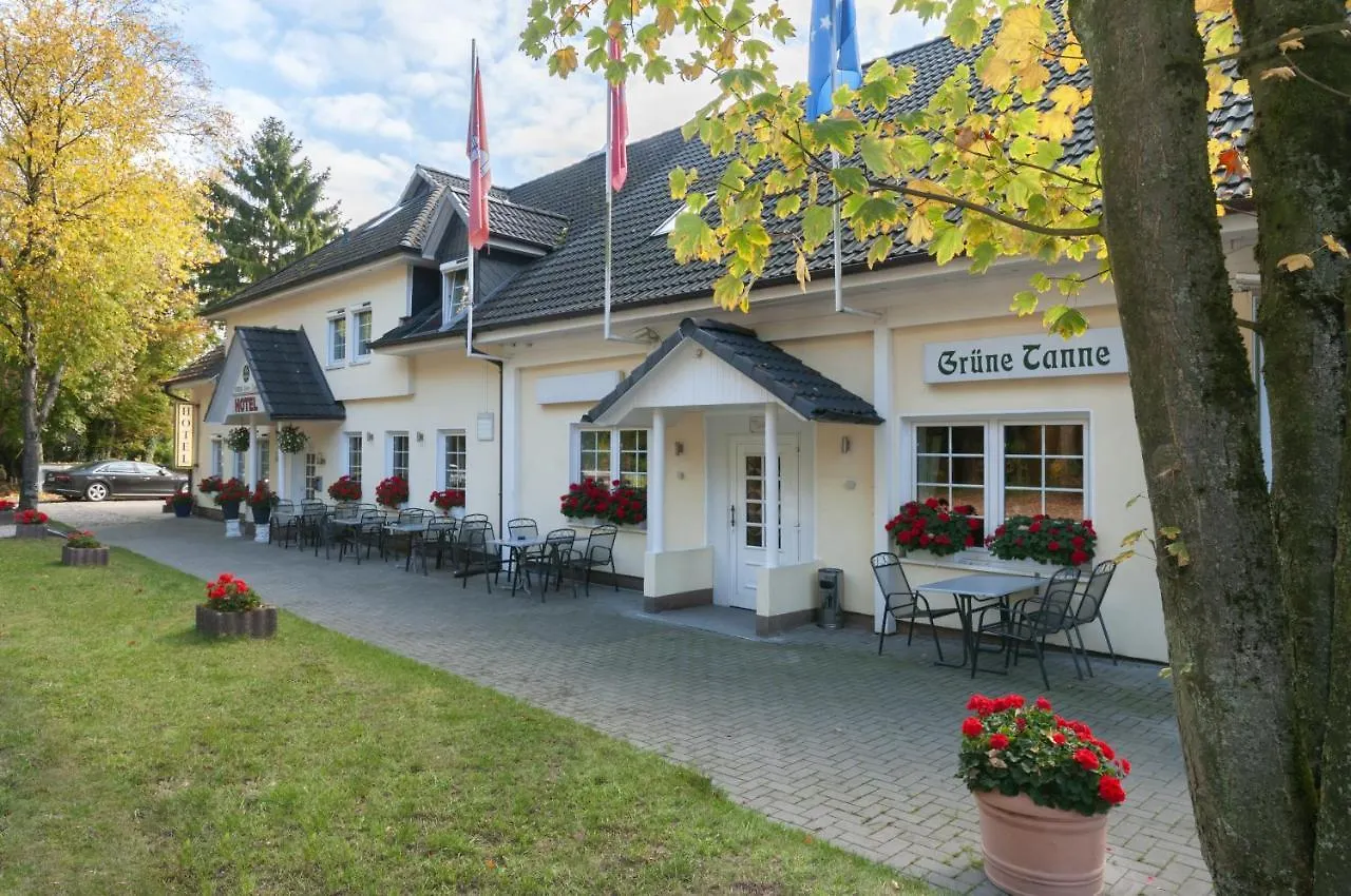 Hotel Gruene Tanne contacts