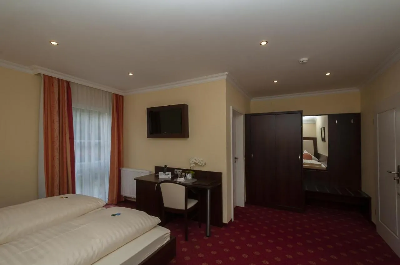 Hotel Gruene Tanne Hamburg